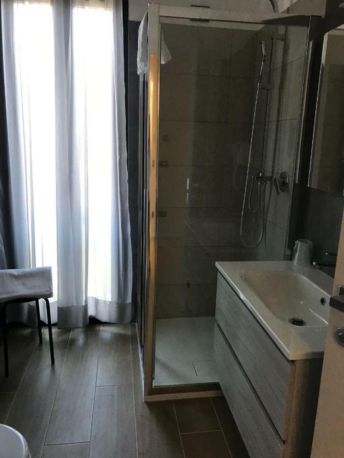 Roma Rooms Анкона Экстерьер фото